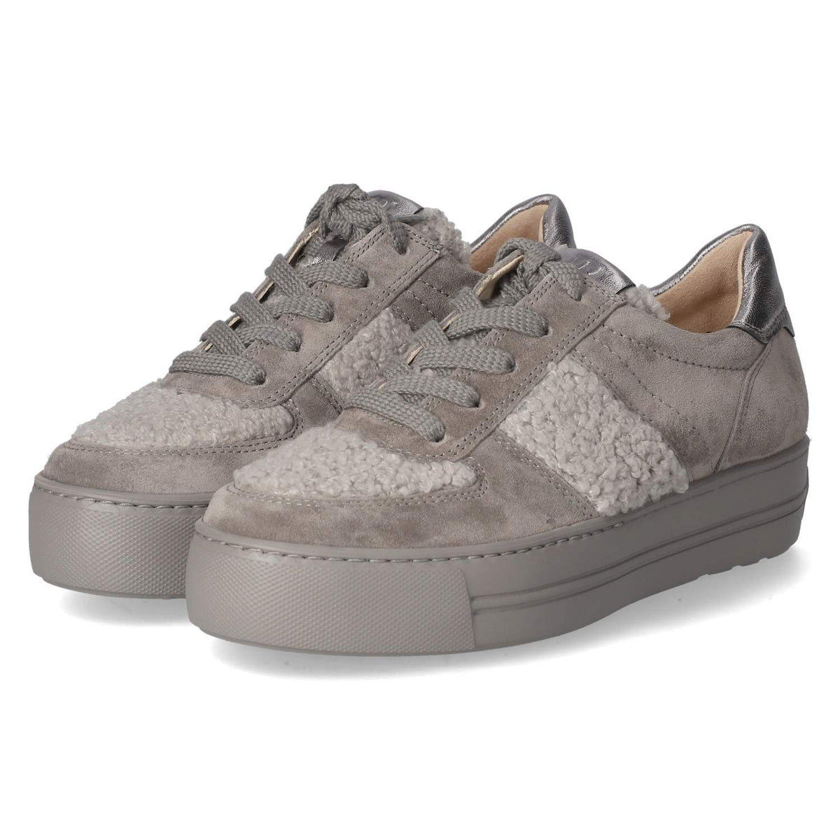 Low Sneaker Grau