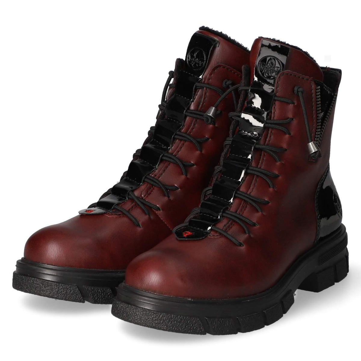 Schnürboots Rot