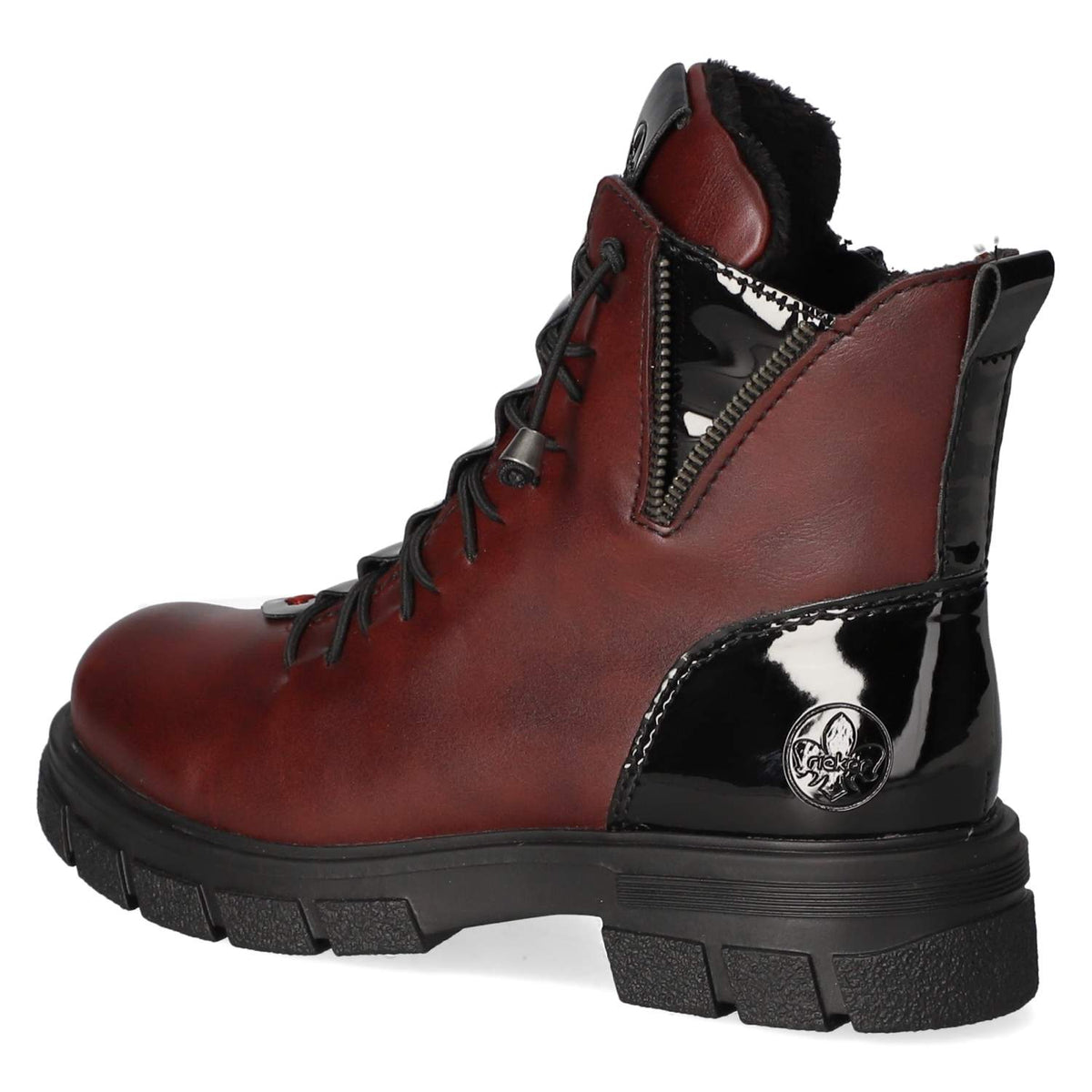 Schnürboots Rot