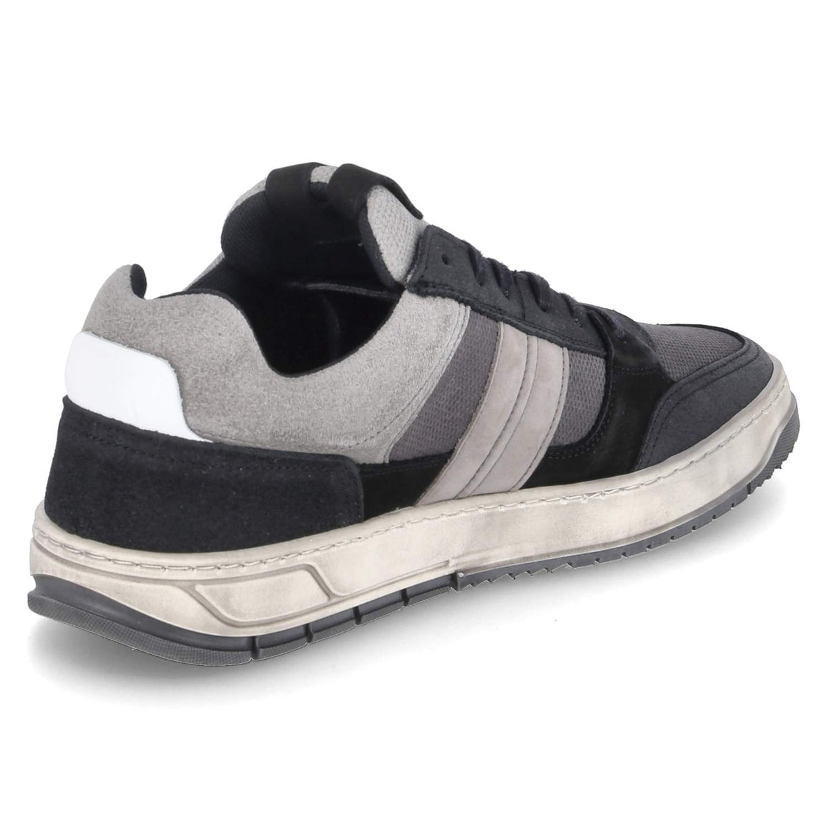 Low Sneaker Schwarz