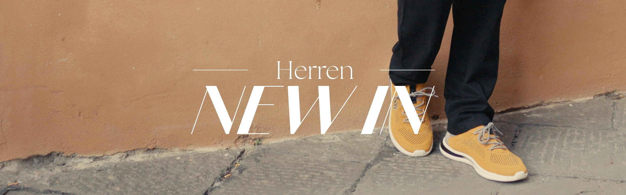 Schriftzug Herren New In 